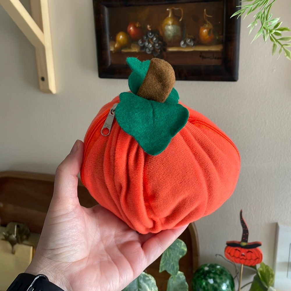 🎃 Vintage Reversible Witch Pumpkin Plush Halloween Decor